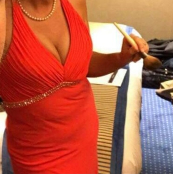 CACHET Formal Gown Beaded floor length - Picture 10 of 11